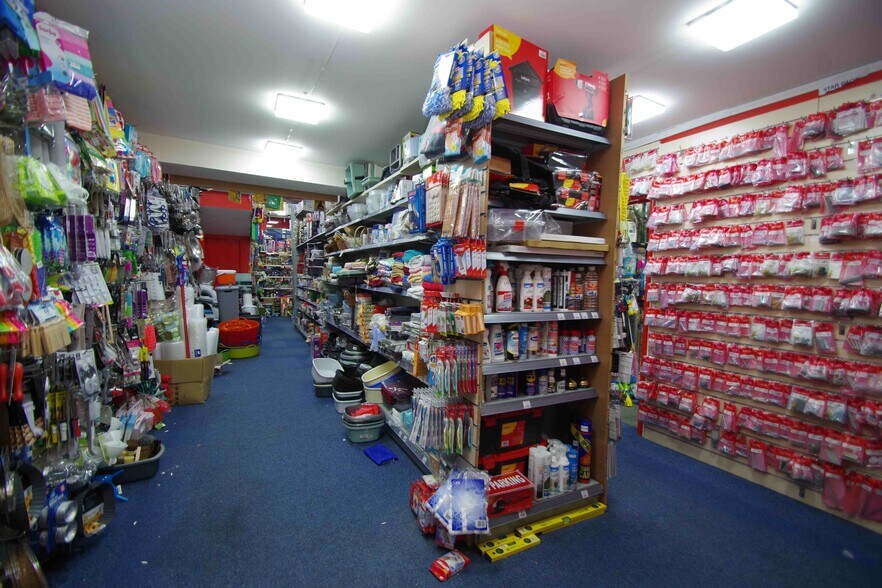 162-164 Broadway, Didcot à louer - Photo intérieure - Image 3 de 5