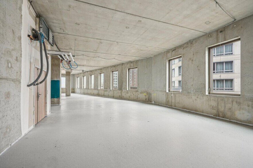 Bureau/Médical dans Villejuif à louer - Photo du bâtiment - Image 1 de 14