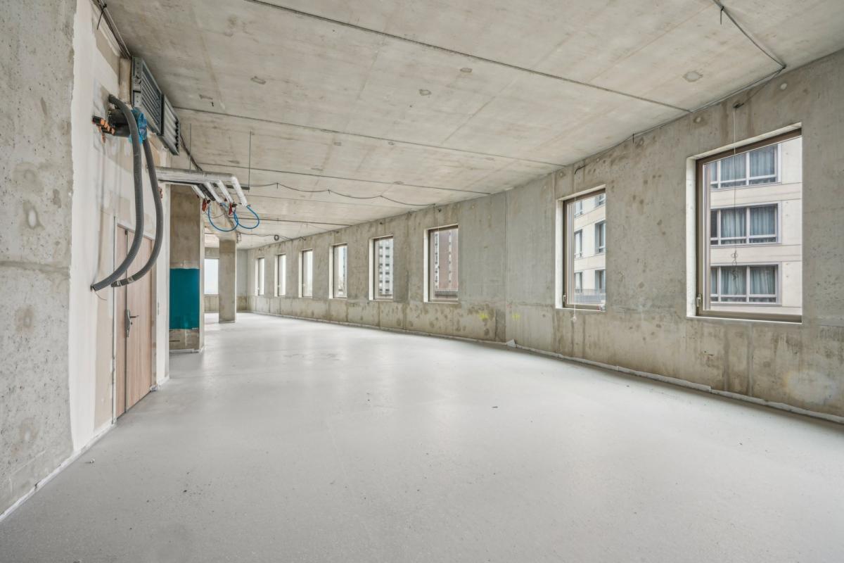 Office/Medical in Villejuif for lease Building Photo- Image 1 of 15