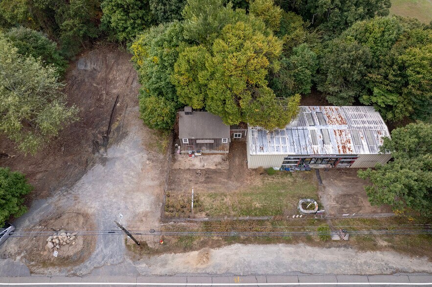 382 Kingstown Way, Duxbury, MA à vendre - Photo du bâtiment - Image 2 de 10