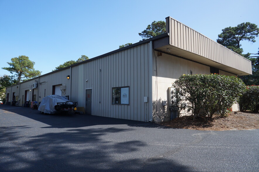 386 Spanish Wells Rd, Hilton Head, SC à vendre - Photo du bâtiment - Image 3 de 14