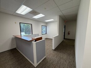 4640 Valais Ct, Johns Creek, GA for lease Interior Photo- Image 2 of 11