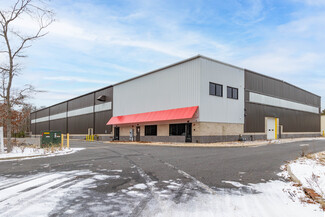 More details for 86 Industrial Rd, Wainscott, NY - Industrial for Lease