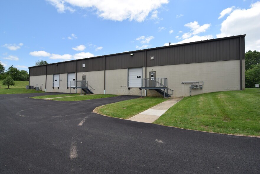 6120 Kit Rd, Pipersville, PA à louer - Photo du bâtiment - Image 1 de 8