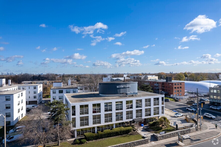 2171 Avenue Rd, Toronto, ON à louer - Photo du bâtiment - Image 2 de 42