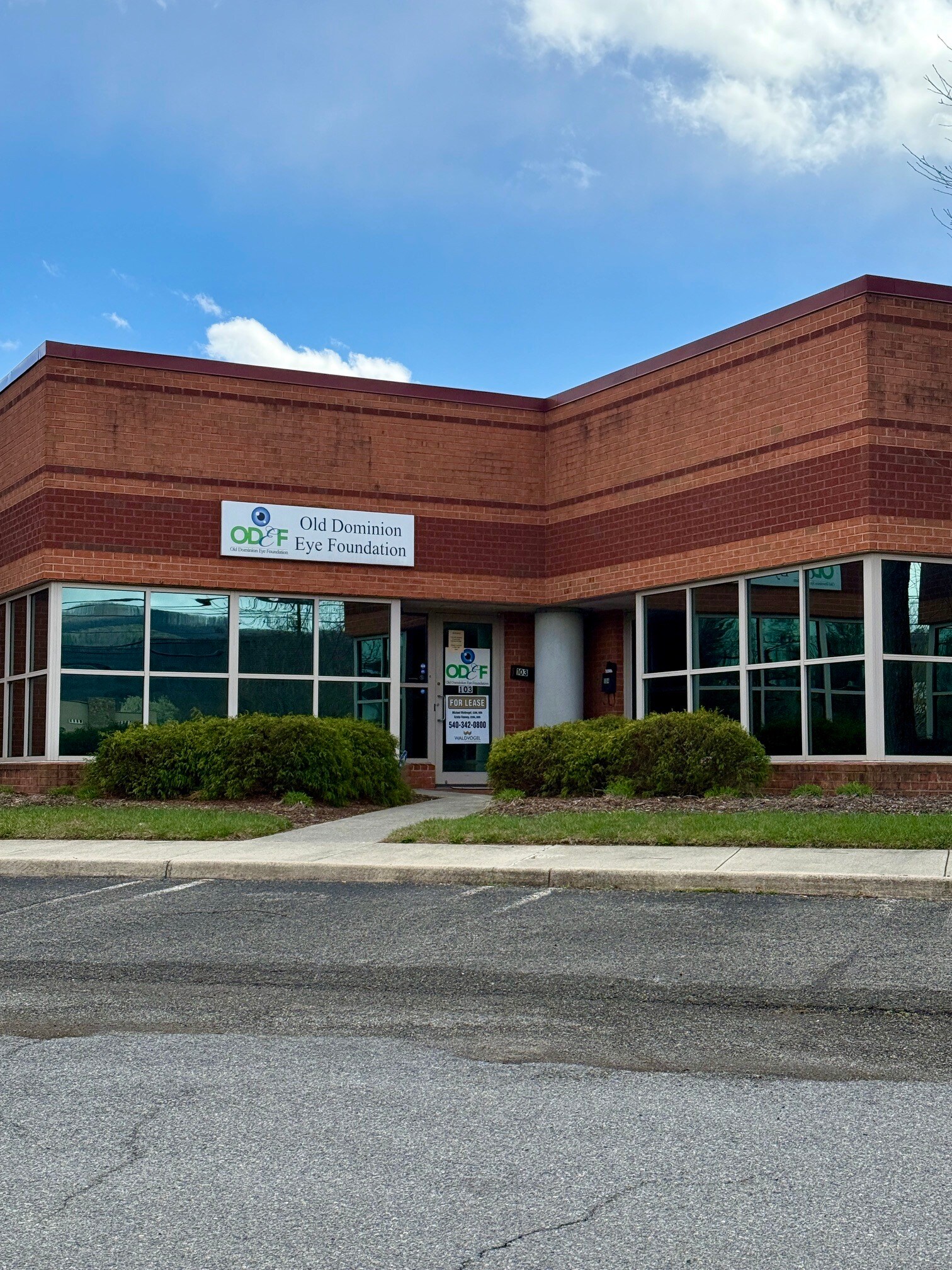 6701 Peters Creek Rd, Roanoke, VA à louer Photo intérieure- Image 1 de 12