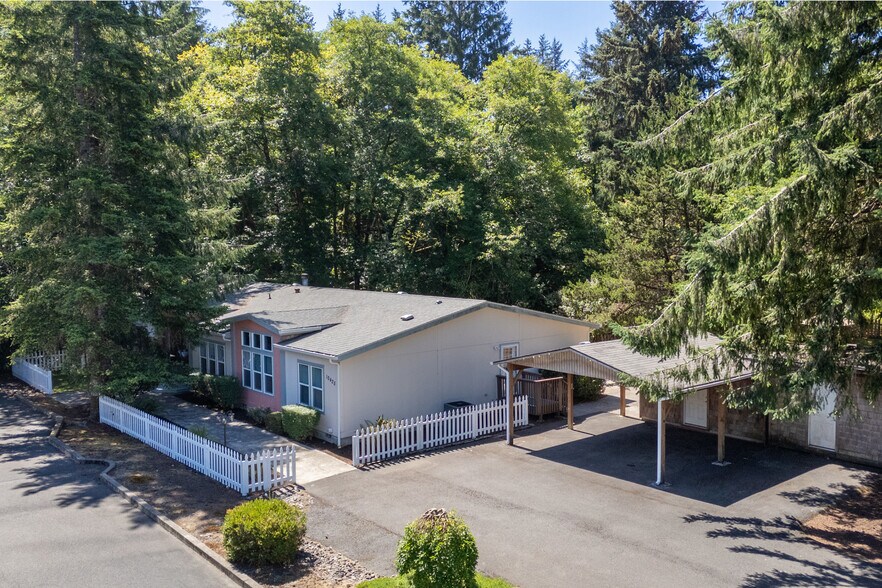 10425 Neahkahnie Creek Rd, Nehalem, OR à vendre - Photo du bâtiment - Image 2 de 53
