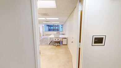 40 E Huron St, Chicago, IL for lease Interior Photo- Image 2 of 5