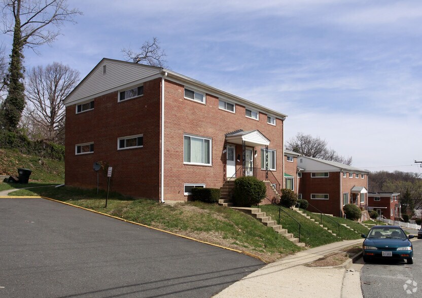5016-5031 8th Rd S, Arlington, VA à vendre - Photo principale - Image 1 de 2