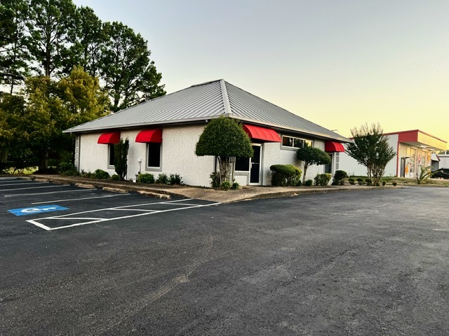 204 Highway 71 S, Mena, AR for sale - Primary Photo - Image 1 of 4