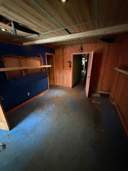 303 W 116th St, New York, NY for lease - Building Photo - Image 3 of 28