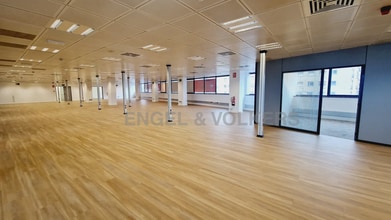 Office in Barcelona, Barcelona for lease Interior Photo- Image 2 of 12