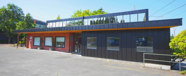 More details for 8414 SW Barbur Blvd, Portland, OR - Office for Lease