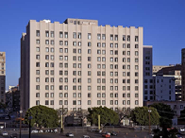 740 S Olive St, Los Angeles, CA for lease - Building Photo - Image 2 of 6