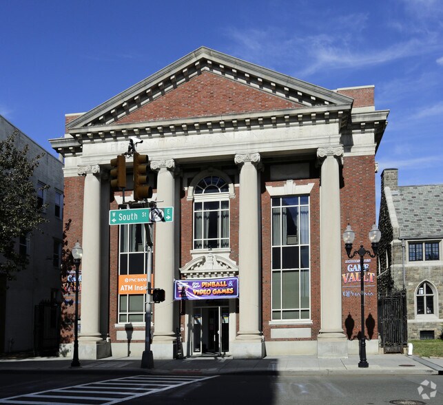 22 South St, Morristown, NJ à louer - Photo du bâtiment - Image 2 de 28