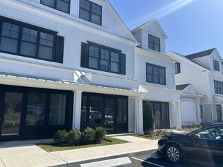 Plus de détails pour 367-383 E Main St, Branford, CT - Vente au détail à louer