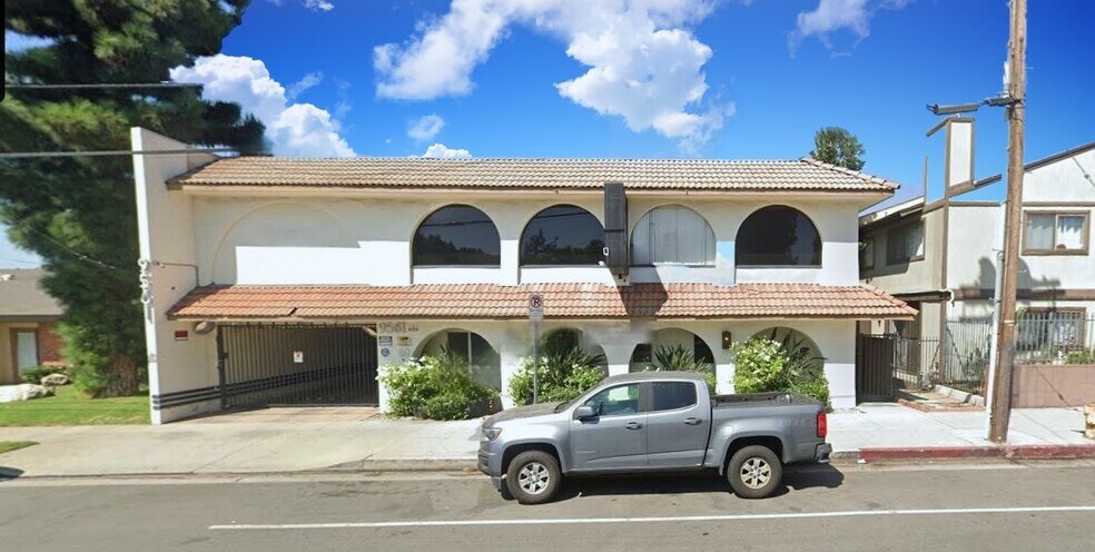 9561 Van Nuys Blvd, Panorama City, CA à louer - Photo du bâtiment - Image 1 de 11