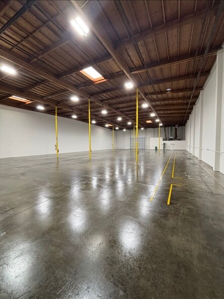 2031-2039 American Ave, Hayward, CA à louer - Photo du bâtiment - Image 3 de 8