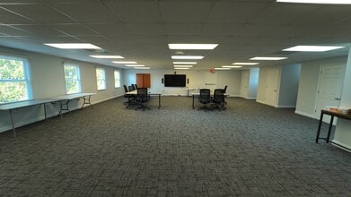 135 Gasoline Alley, Mooresville, NC for lease Interior Photo- Image 2 of 5