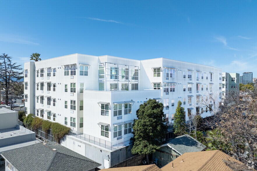 1144-1150 S 2nd St, San Jose, CA à louer - Photo du bâtiment - Image 3 de 4