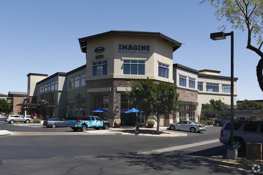 15551 N Greenway Hayden Loop, Scottsdale, AZ à louer - Photo principale - Image 1 de 22