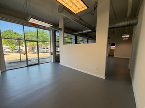 448 Ralph David Abernathy Blvd, Atlanta, GA à louer Photo intérieure- Image 2 de 6