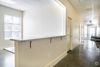 1001 S Fort Harrison Ave, Clearwater, FL à louer Photo intérieure- Image 2 de 25