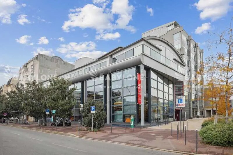 33-39 Rue Du Gouverneur Général Félix Eboue, Issy-les-Moulineaux à vendre - Photo du bâtiment - Image 3 de 4