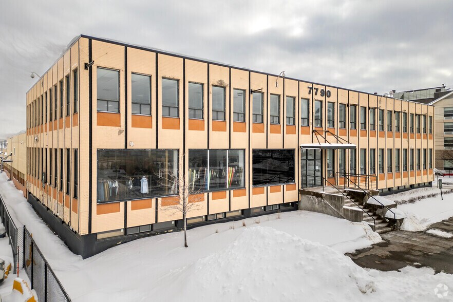 7790 Ch De La Côte-De-Liesse, Saint-Laurent, QC à louer - Photo du bâtiment - Image 3 de 6