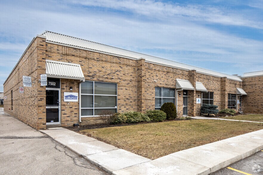 7502-7526 Bath Rd, Mississauga, ON à louer - Photo principale - Image 1 de 2