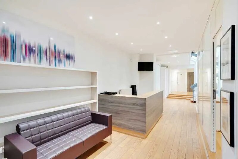 Office in Paris for sale - Interior Photo - Image 2 of 12