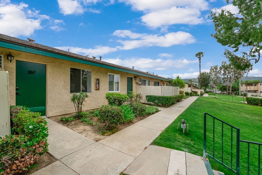 19050 Colima Rd, Rowland Heights, CA for sale - Building Photo - Image 3 of 10