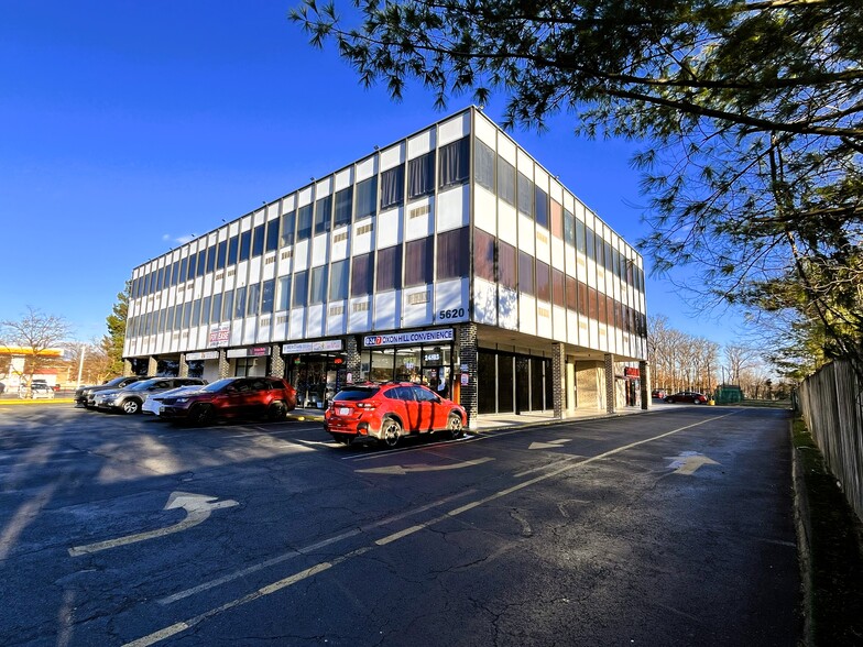 5612-5622 Saint Barnabas Rd, Fort Washington, MD à vendre - Photo du bâtiment - Image 3 de 6