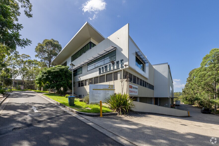 25 Narabang Way, Belrose à louer - Photo du bâtiment - Image 1 de 4