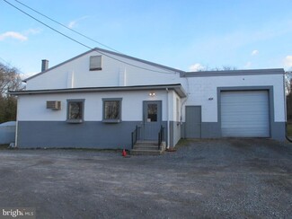 Plus de détails pour 398 S Main St, Manheim, PA - Industriel à louer