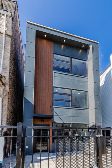 5637 Prairie ave, Chicago, IL à vendre - Photo du bâtiment - Image 2 de 33