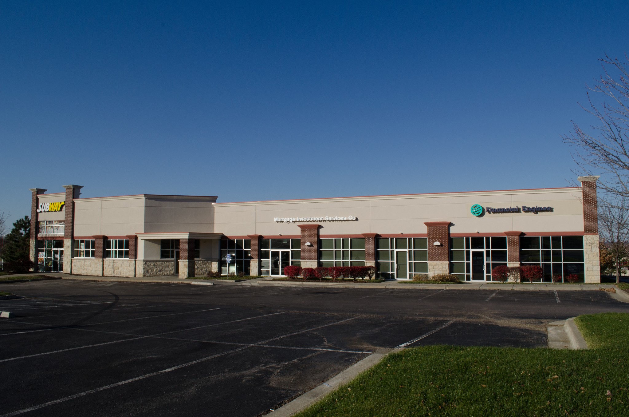 22308-22320 Midland Dr, Shawnee, KS for lease Primary Photo- Image 1 of 9