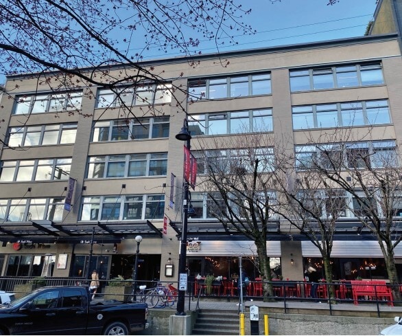 1168 Hamilton St, Vancouver, BC à louer Photo du bâtiment- Image 1 de 2