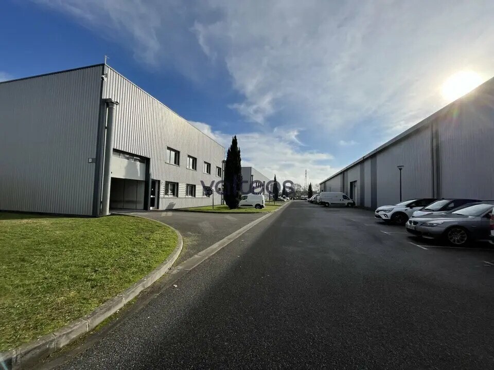 Chemin Du Chapitre, Toulouse for lease Building Photo- Image 1 of 10