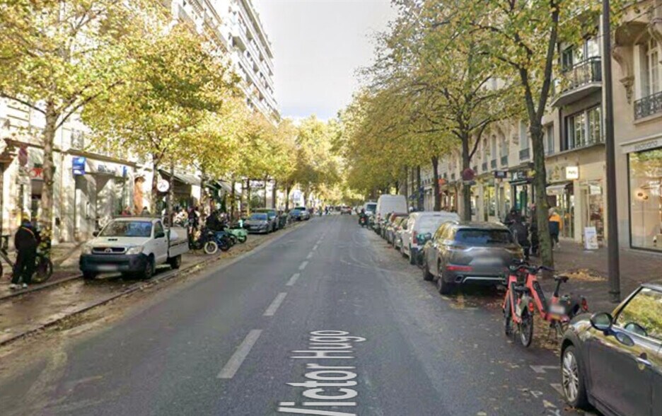 Commerce de détail dans Paris à louer - Photo du bâtiment - Image 3 de 3