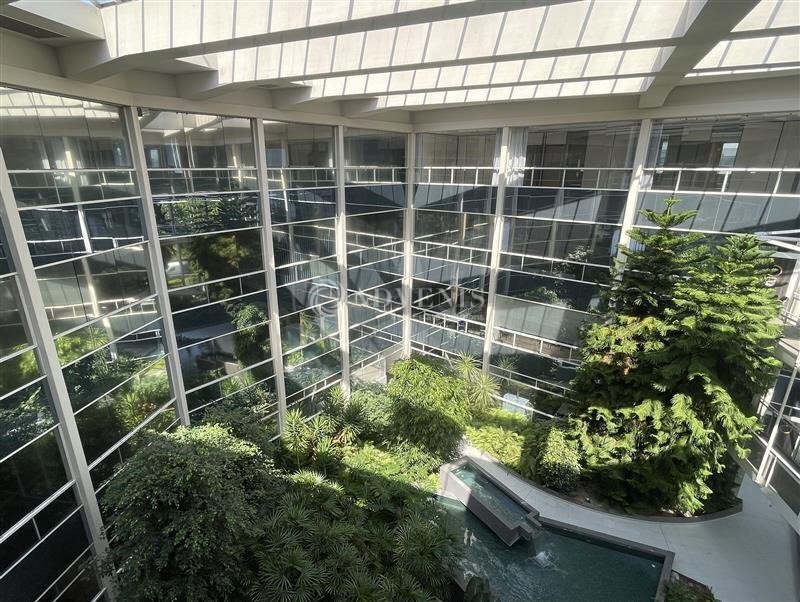 Office in Villepinte for lease Building Photo- Image 1 of 12