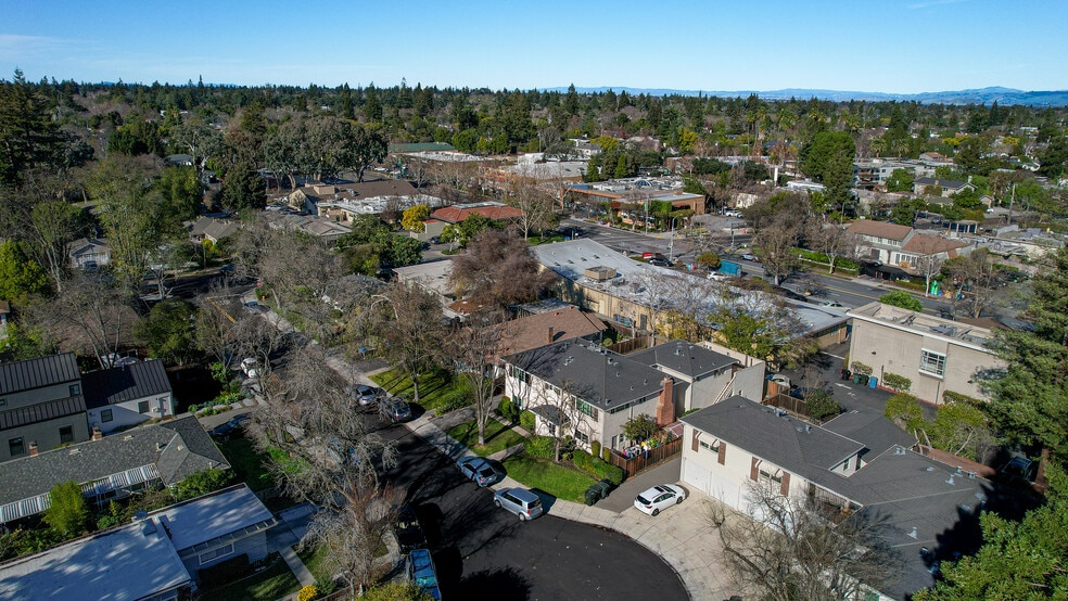 2735 Byron St, Palo Alto, CA for sale - Building Photo - Image 2 of 24
