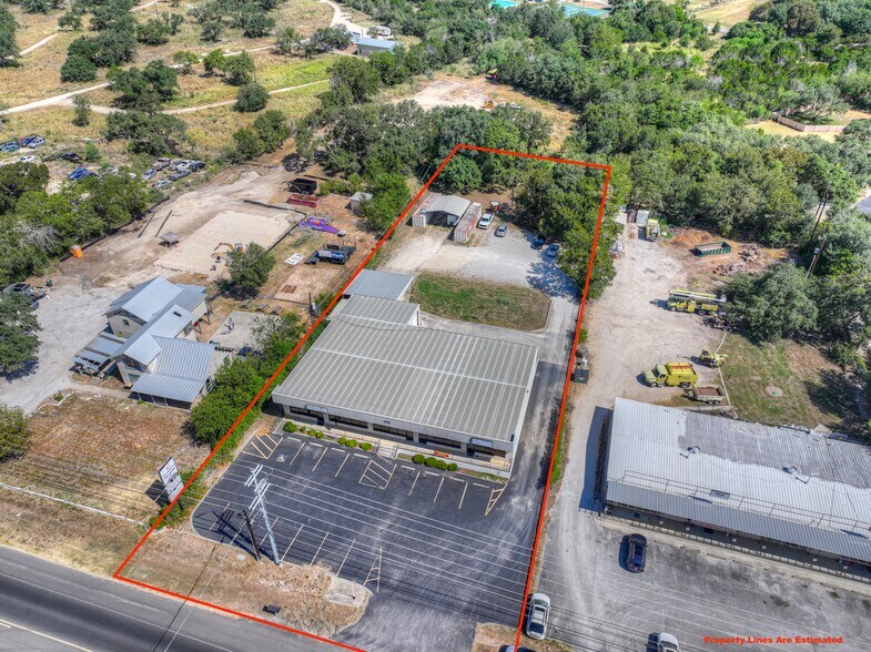 2206 Rr-12, San Marcos, TX à vendre - Photo du bâtiment - Image 2 de 14