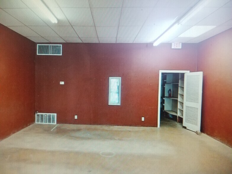 112 W 2nd St, Casa Grande, AZ à louer - Photo du bâtiment - Image 2 de 6