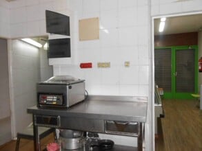 Commerce de détail dans Manresa, Barcelona à louer Photo intérieure- Image 2 de 12