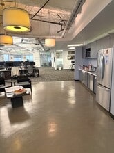 10940 Wilshire Blvd, Los Angeles, CA for lease Interior Photo- Image 2 of 7