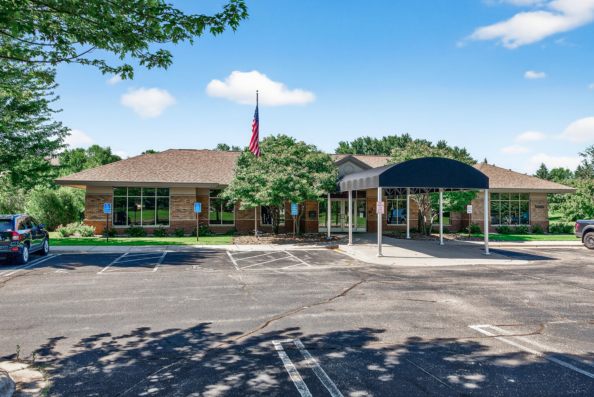 5505 Cottonwood Ln, Prior Lake, MN for sale Building Photo- Image 1 of 31