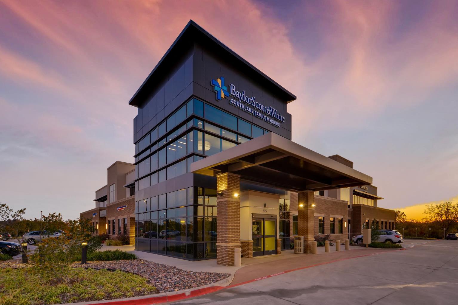 925 E Southlake Blvd, Southlake, TX for lease Building Photo- Image 1 of 4