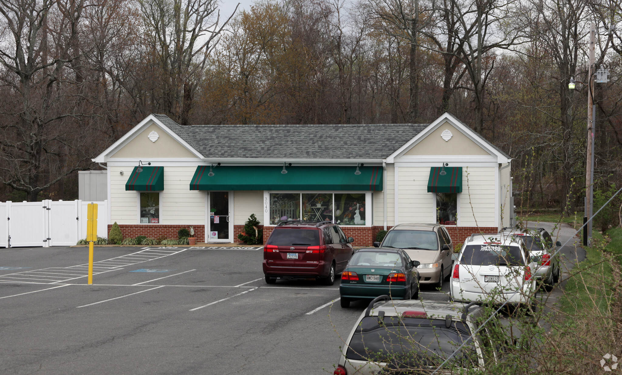 3040 Old Washington Rd, Waldorf, MD for lease Primary Photo- Image 1 of 50