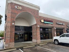 420 S Germantown Pky, Cordova, TN for lease Interior Photo- Image 1 of 20